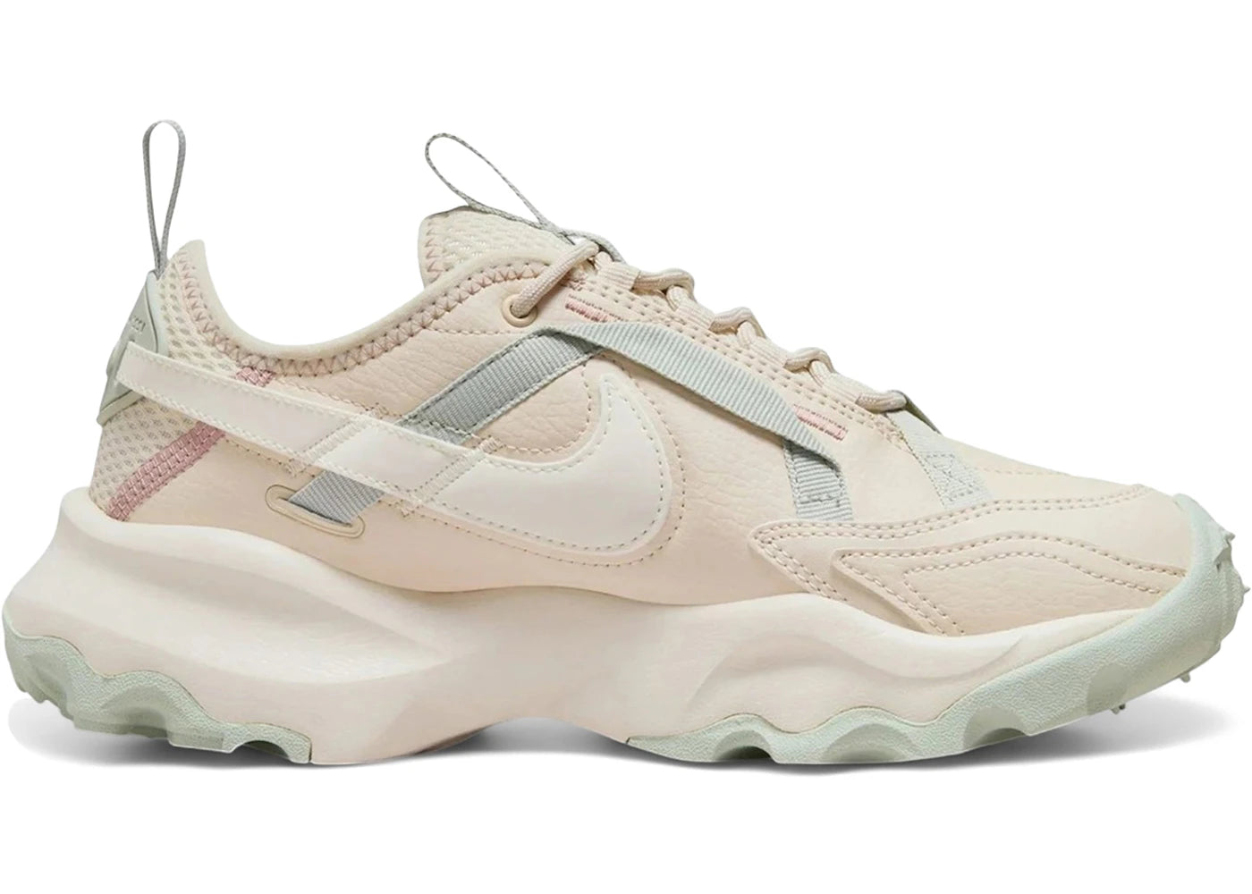 Nike TC 7900 Light Orewood Taupe (Women's)