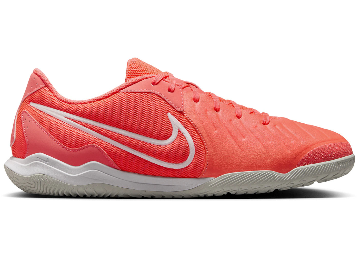 Nike Tiempo Legend 10 Academy IC Mad Energy Pack