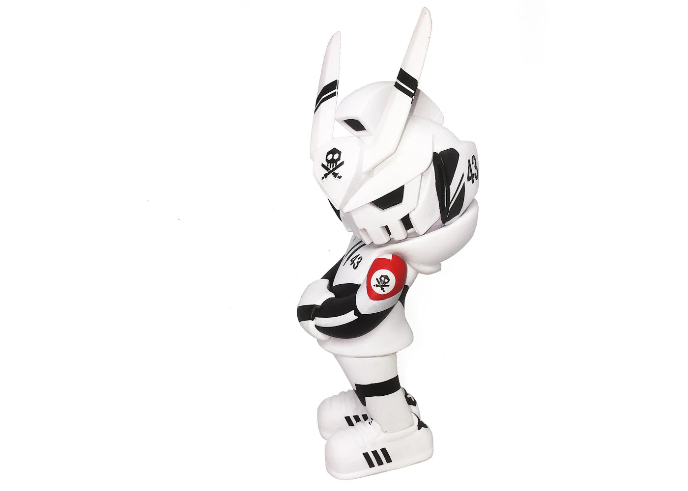 Quiccs x Martian Toys TEQ63 Fortress White