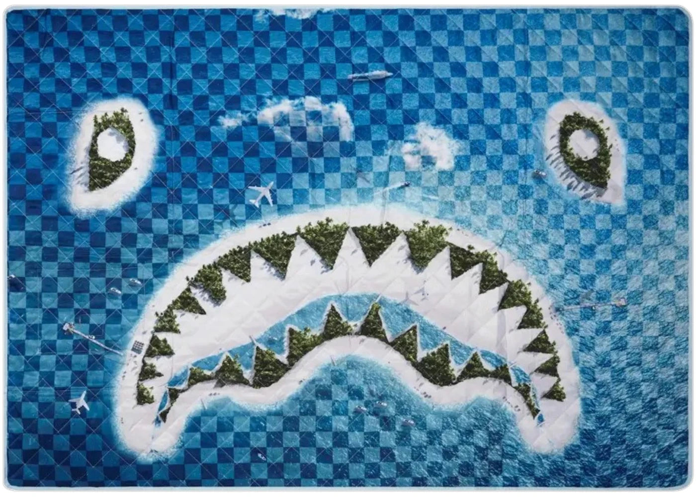 Sprayground Shark Island Packable Beach Mat Blanket Water Resistant Convertible Tote Multicolor