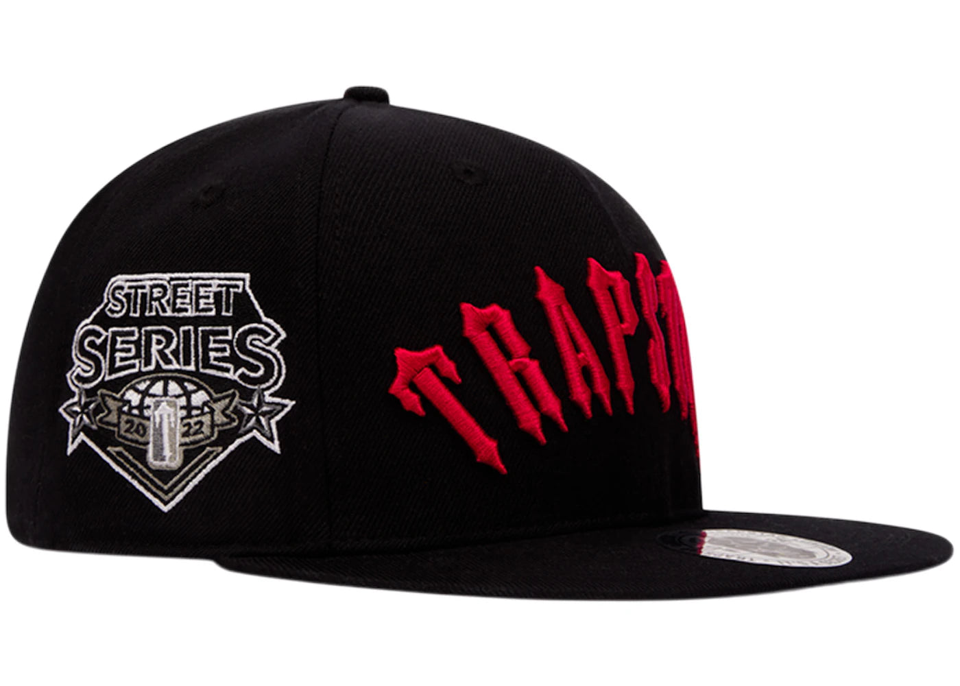 Trapstar Irongate Arch Snapback Cap Black/Red