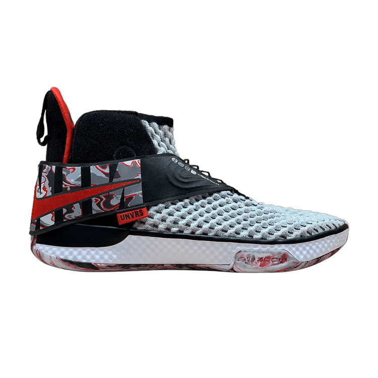 Nike Air Zoom Unvrs White Light Fluorescent Pink