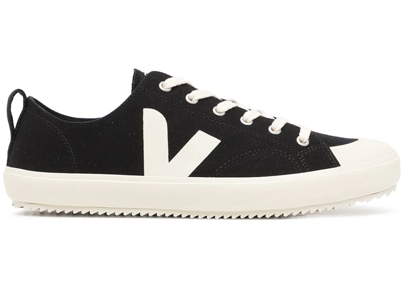 Veja Nova Canvas Low Black Pierre