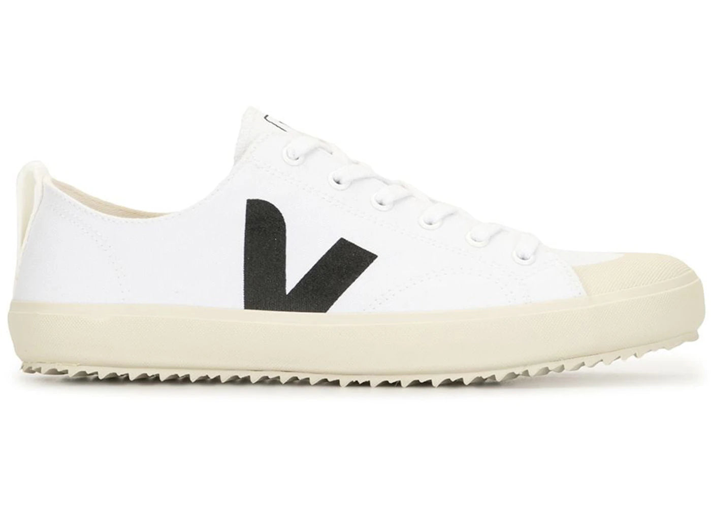 Veja Nova Low Canvas White Black