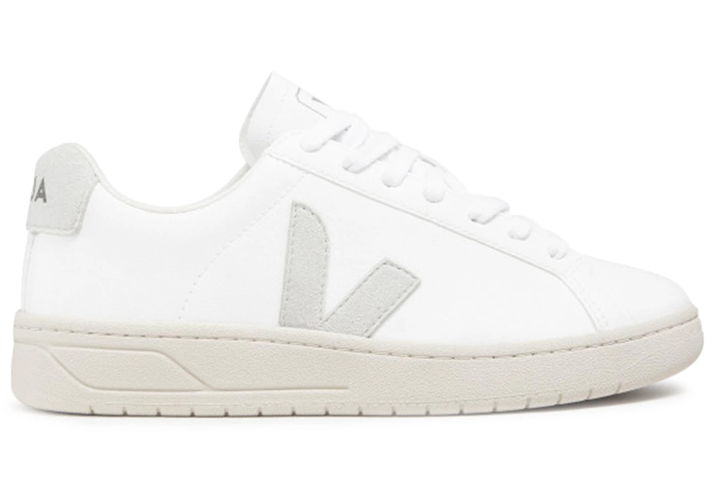 Veja Urca CWL White Natural