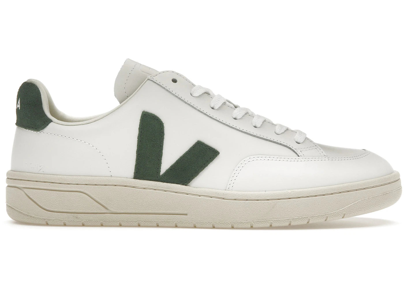Veja V-12 Leather White Cyprus