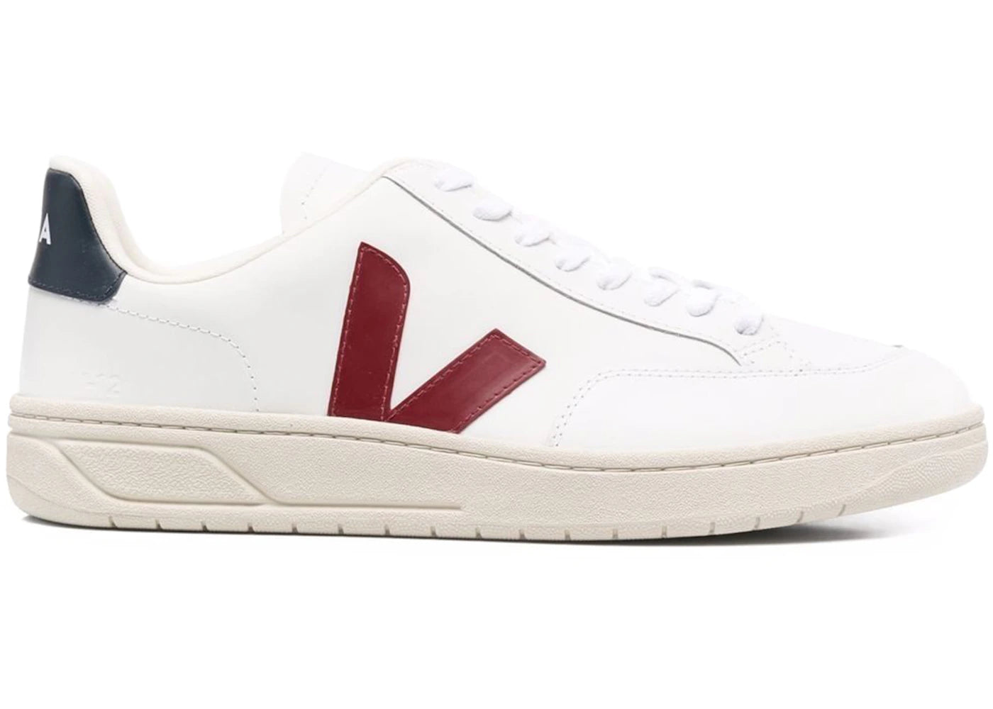 Veja V-12 Leather White Marsala Nautica