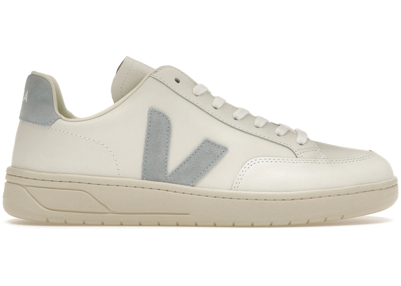 Veja V-12 White Steel