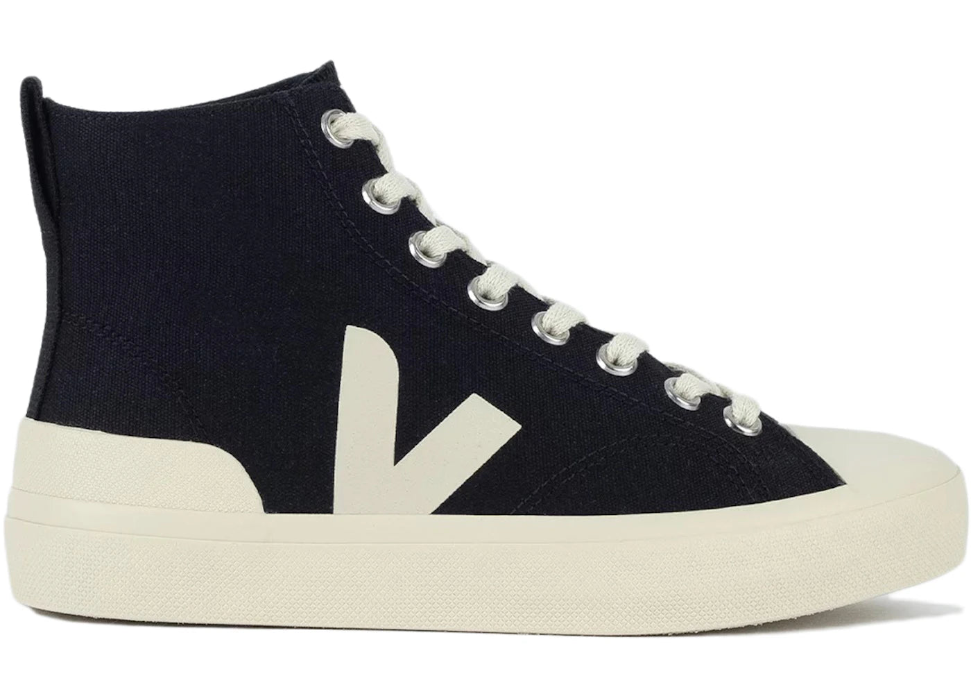 Veja Wata II Black Pierre