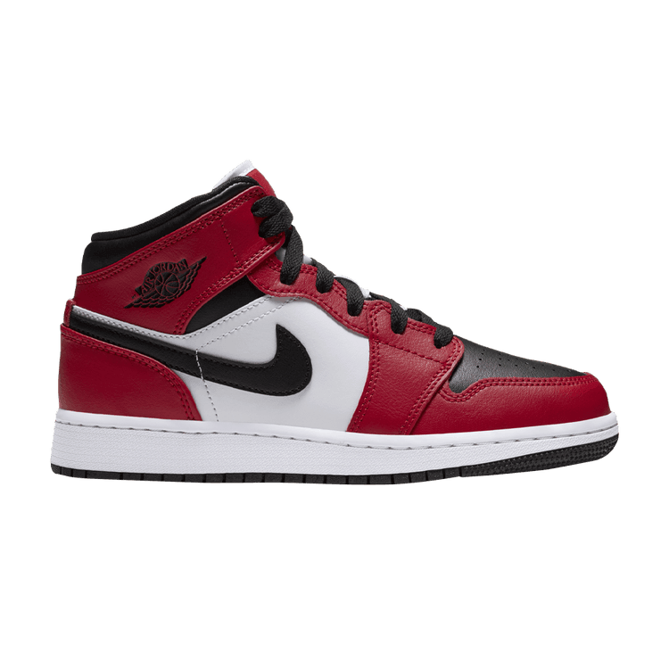 Jordan 1 Mid Chicago Black Toe (GS) - Side Kicks