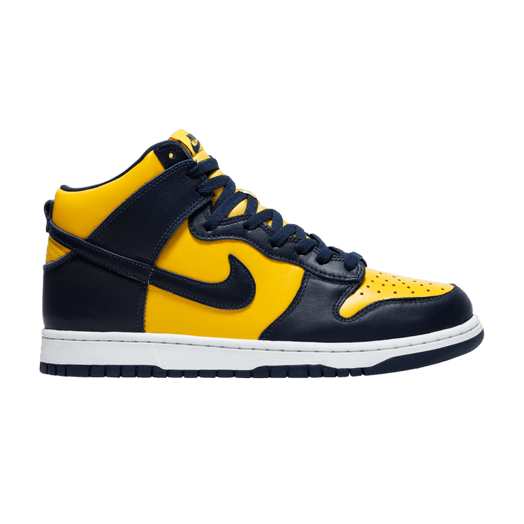 Nike Dunk High Michigan (2020) - Side Kicks