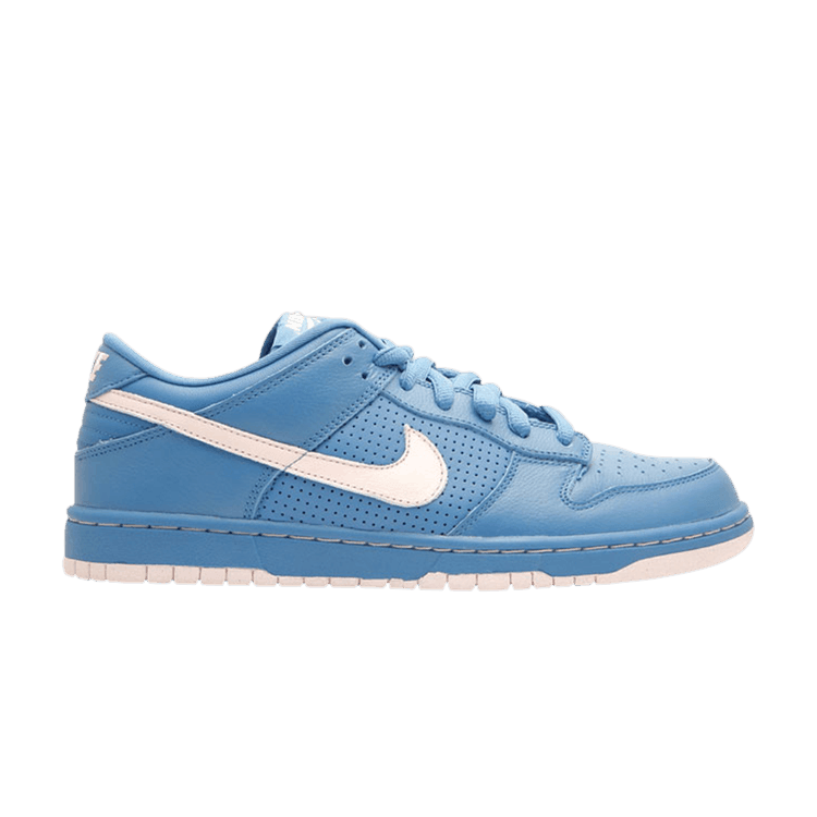 Nike SB Dunk Low Varsity Blue Pink Ice - Side Kicks